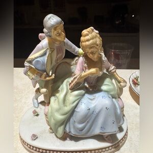 Vintage Porcelain Figurine Couple